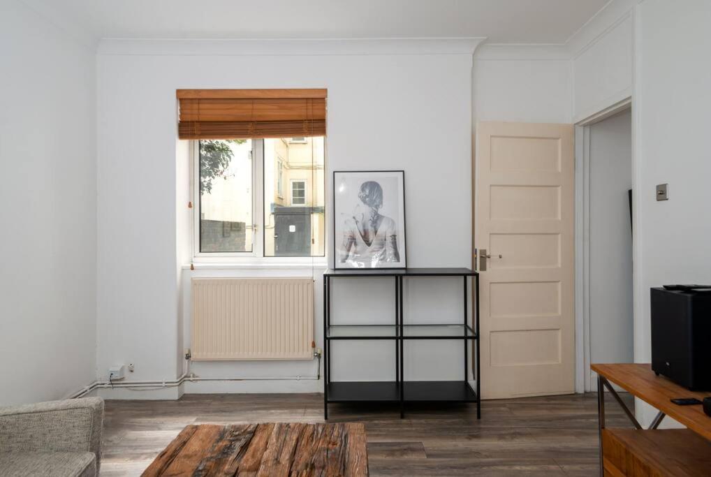 דירות לונדון Stylish And Well Equipped Flat In Stockwell מראה חיצוני תמונה