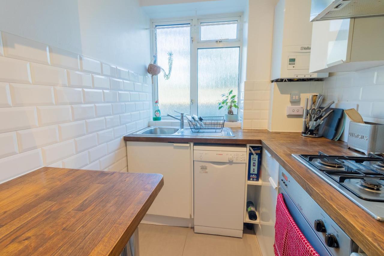 דירות לונדון Stylish And Well Equipped Flat In Stockwell מראה חיצוני תמונה